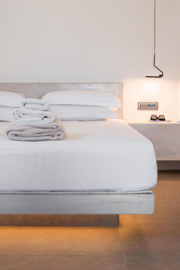 אויה North Wind Luxury Suites מראה חיצוני תמונה