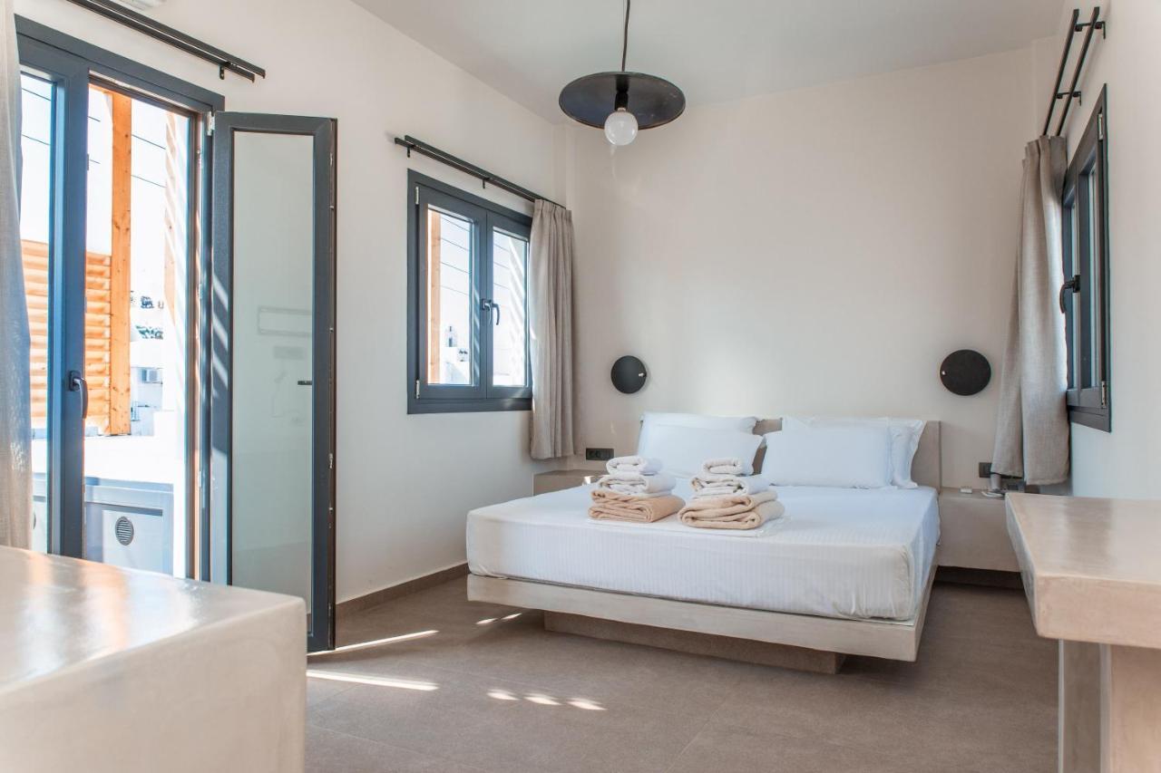 אויה North Wind Luxury Suites מראה חיצוני תמונה