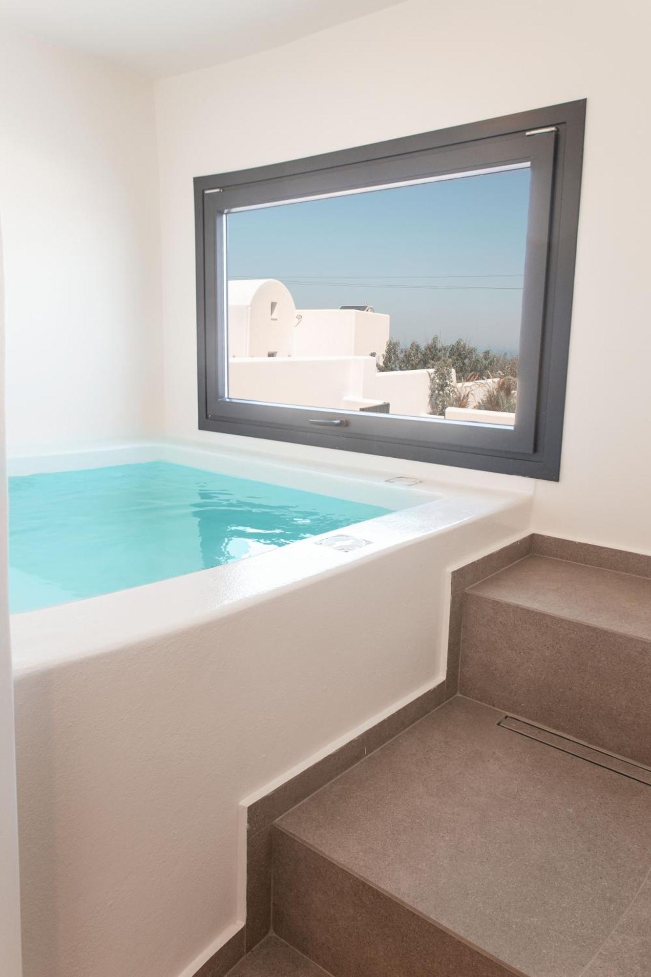 אויה North Wind Luxury Suites מראה חיצוני תמונה